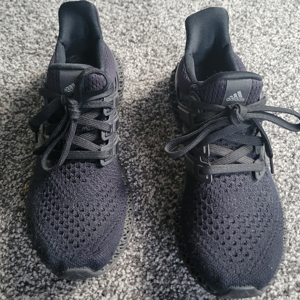 Mens size 5 - Adidas Ultra 4D Triple Black